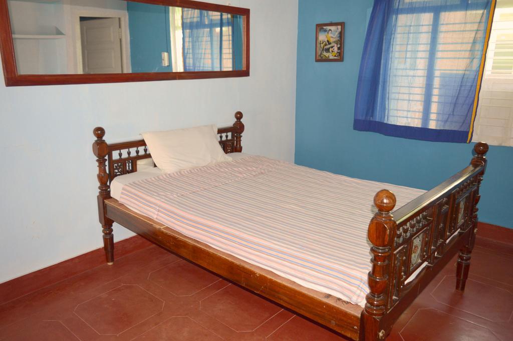 La Maison Blanche Otel Pondicherry Oda fotoğraf