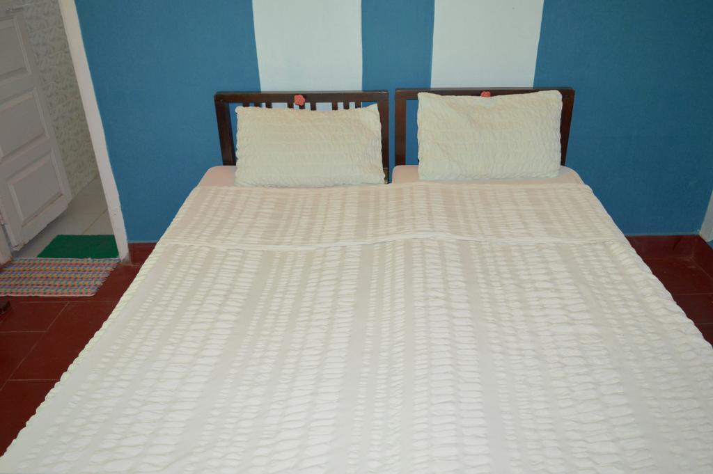 La Maison Blanche Otel Pondicherry Oda fotoğraf